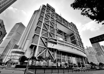 Shanghai market opens with measured trading after mid-week reset