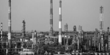 Russia earns €6bn from fossil fuel exports since start of Iran war