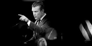 Pete Hegseth under scrutiny as critics question leadership in Iran war