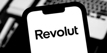 Revolut hits $75bn valuation as fintech reports record $2.3bn profit
