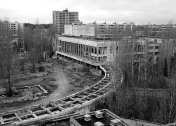 Chernobyl: then and now – from nuclear catastrophe to living laboratory – video