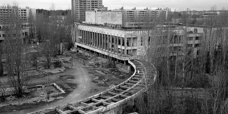 Chernobyl: then and now – from nuclear catastrophe to living laboratory – video
