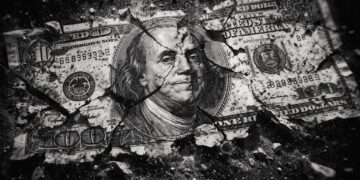 America’s debt spiral meets oil shock as global power shifts away from the dollar