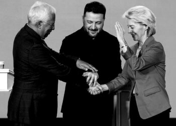 EU approves €90bn Ukraine loan and adopts 20th Russia sanctions package