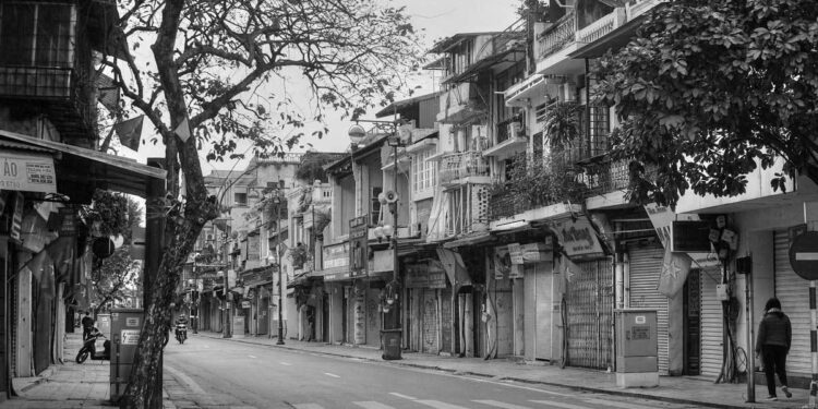 Hanoi market opens steady as banking and property stocks stabilise