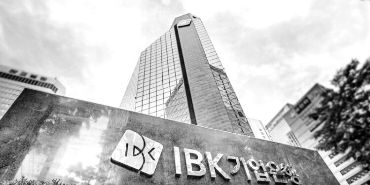 Vietnam approves first foreign bank licence since 2008