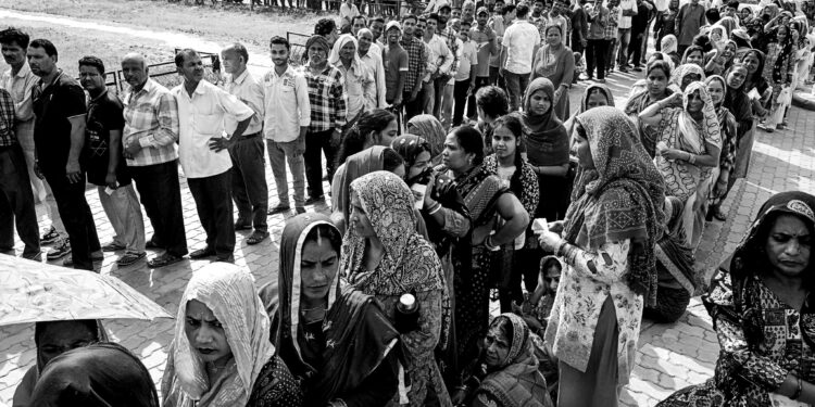 Powerful Indian female leader prepares for showdown with Narendra Modi