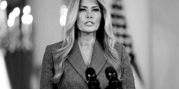 Melania Trump denies Epstein link and calls for survivor hearings (video)