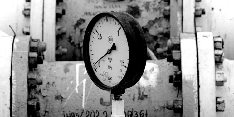 Oil flows resume as Druzhba pipeline reopens, easing path for EU loan package