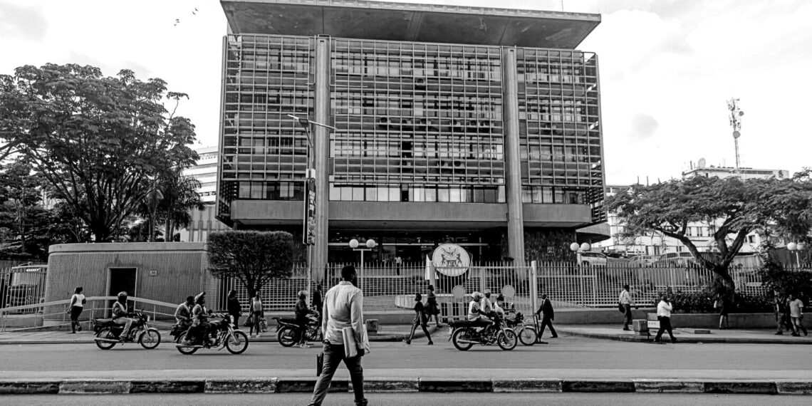 Uganda central bank begins domestic gold purchases to bolster reserves