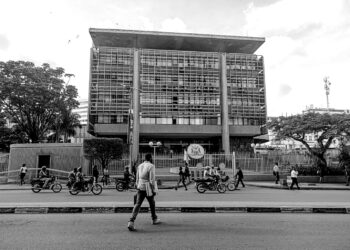 Uganda central bank begins domestic gold purchases to bolster reserves
