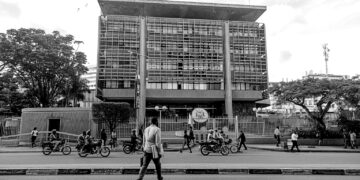 Uganda central bank begins domestic gold purchases to bolster reserves