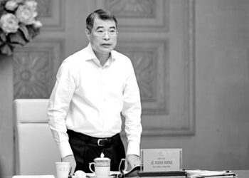 PM calls for stronger budget focus on hi-tech and core technologies