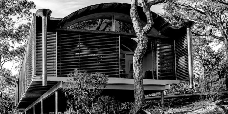Glenn Murcutt and the architecture that floats lightly above the earth