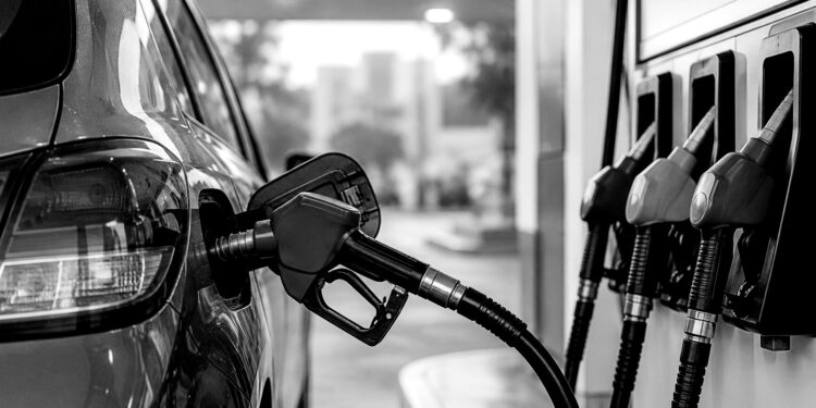 Petrol crosses ₹100 in Delhi as India raises fuel prices again
