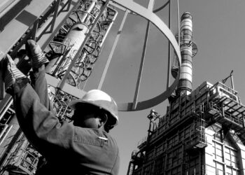 Could the UAE’s Opec exit trigger a new global oil price war?