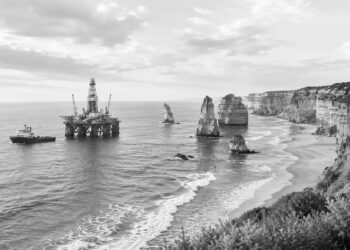 New offshore gasfield near Twelve Apostles sparks environmental backlash