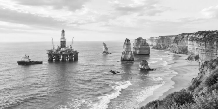 New offshore gasfield near Twelve Apostles sparks environmental backlash