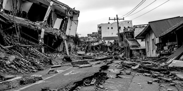 Powerful earthquake in southern Philippines leaves at least 19 dead