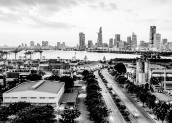 Vietnam attracts nearly $25 billion in foreign investment as growth momentum continues
