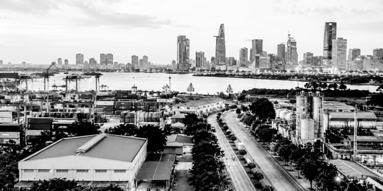 Vietnam attracts nearly $25 billion in foreign investment as growth momentum continues