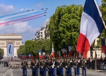 Bastille Day celebrations tempered by wildfire fears
