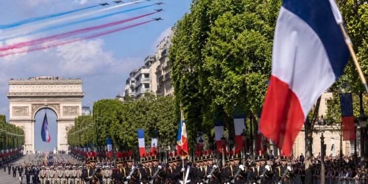 Bastille Day celebrations tempered by wildfire fears
