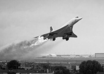 On this day ion 2000: A Concorde supersonic airplane crashed outside Paris