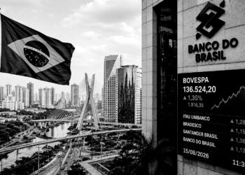 Brazil’s biggest banks retreat from risky lending as household debt mounts
