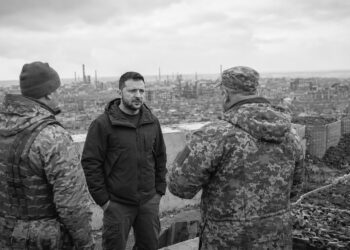 Ukraine resets Donetsk defence as Zelenskyy backs new commanders