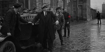 On this day in 1918: Soviet leader Vladimir Lenin was shot twice in an unsuccessful assassination attempt