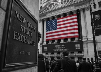 On this day in 2001: Wall Street reopens after September 11 attacks
