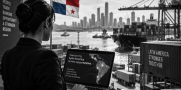 Panama takes small business banking across the border