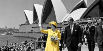 Sydney Opera House: The opening of an architectural masterpiece