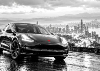 Tesla: A wonder in decline?