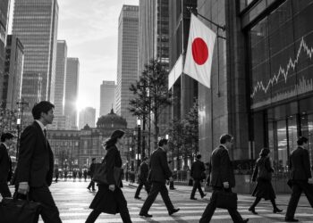 Asian markets start Monday higher as Japan leads gains